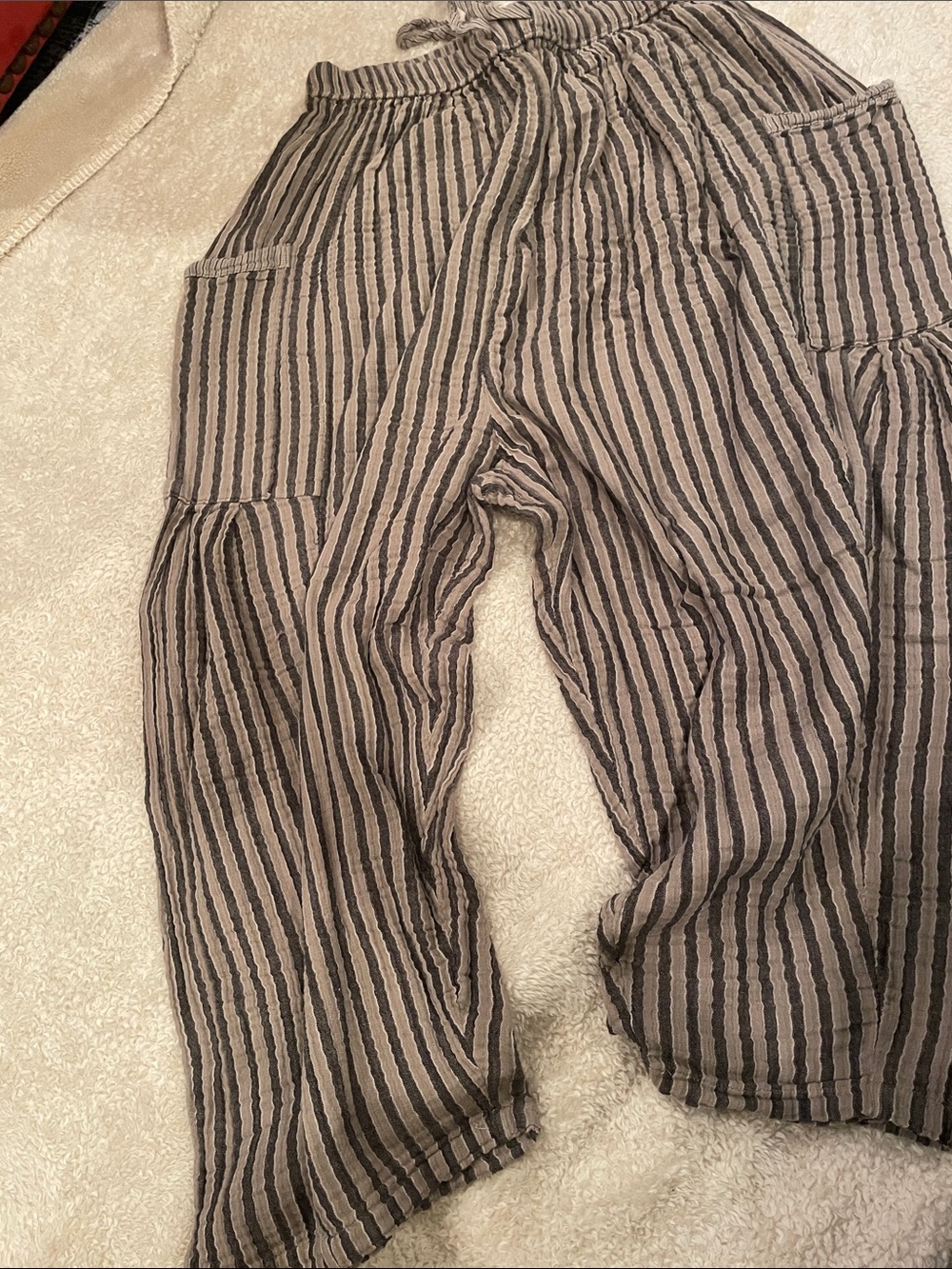 Free People Quinn Striped Relaxed Fit Pants - Charcoal
